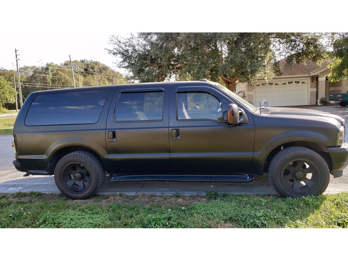 2000 Ford Excursion for sale by owner in Pinellas Park