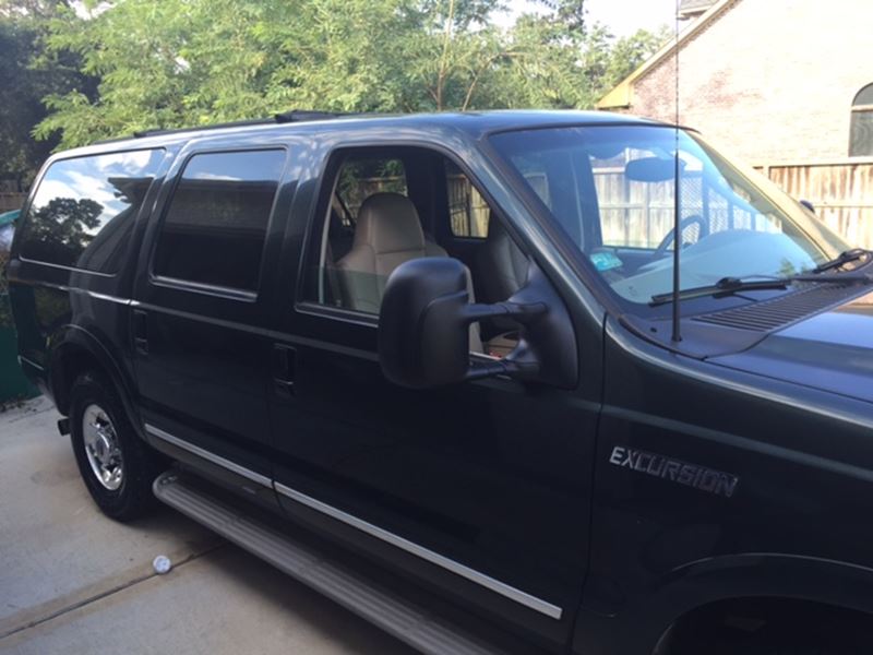 2003 Ford Excursion for sale by owner in Conroe