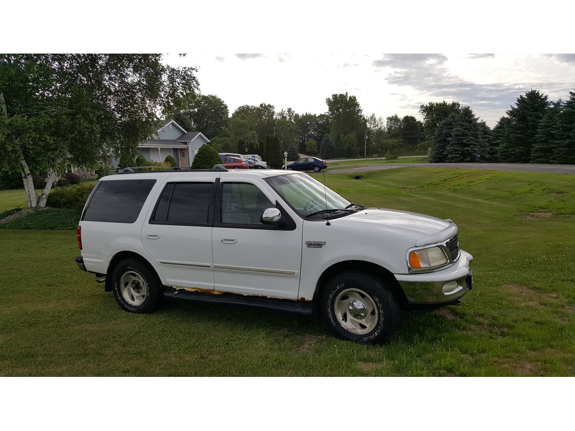 1998 Ford Expedition for sale by owner in Reedsville