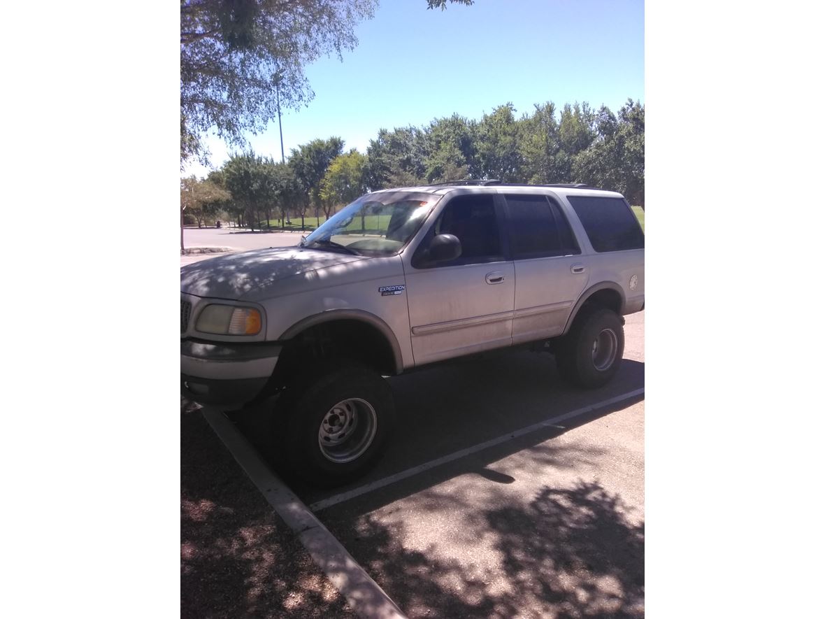 2000 Ford Expedition for Sale by Owner in Las Vegas, NV 89122