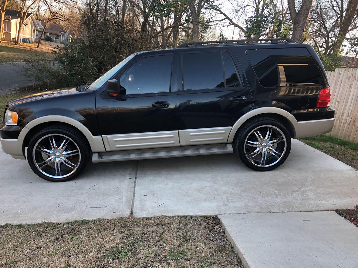 2005 Ford Expedition for sale by owner in Durham