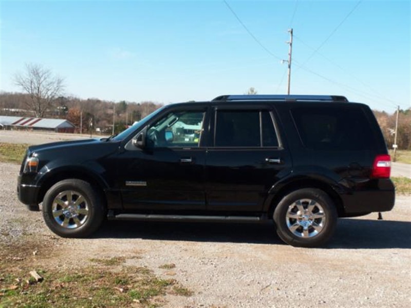 2007 Ford Expedition for sale by owner in GIRARD