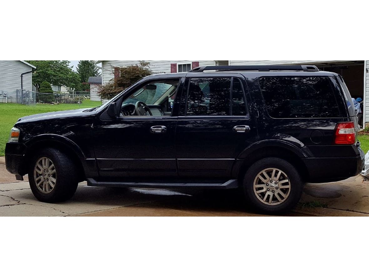 2013 Ford Expedition for sale by owner in High Ridge