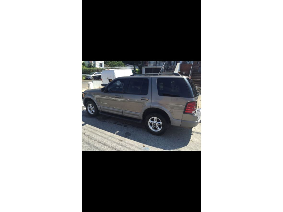 2002 Ford Explorer for sale by owner in Maspeth