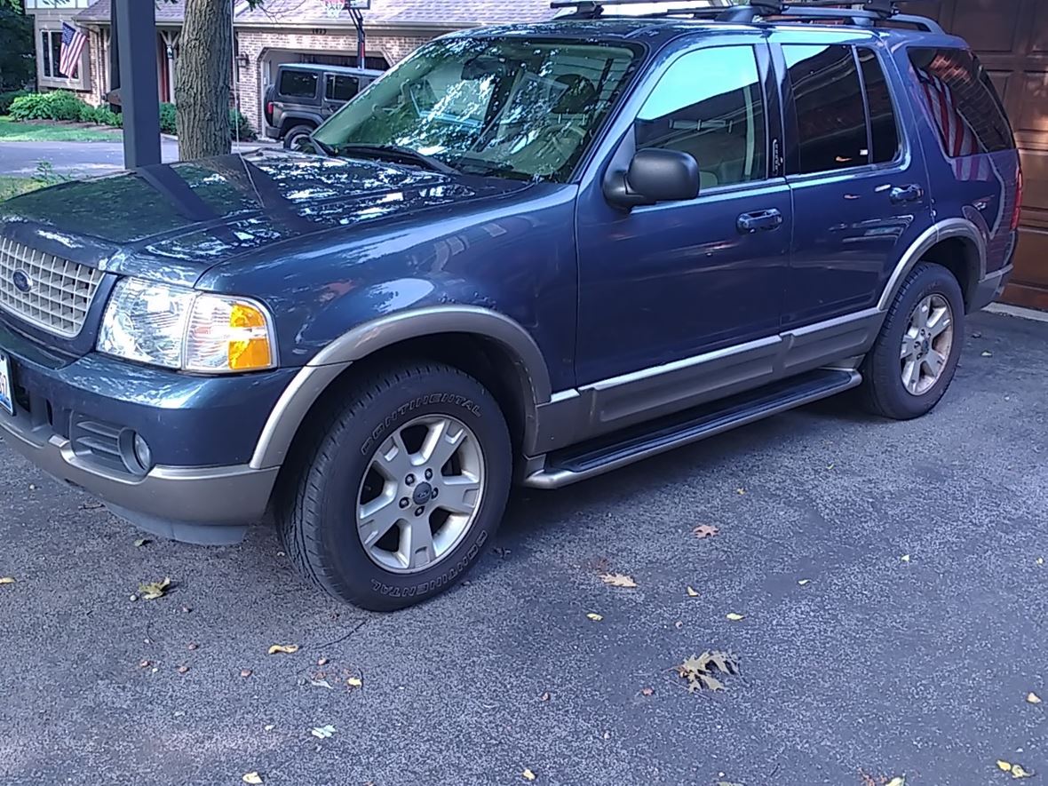 2003 Ford Explorer for Sale by Owner in Saint Charles, IL 60174