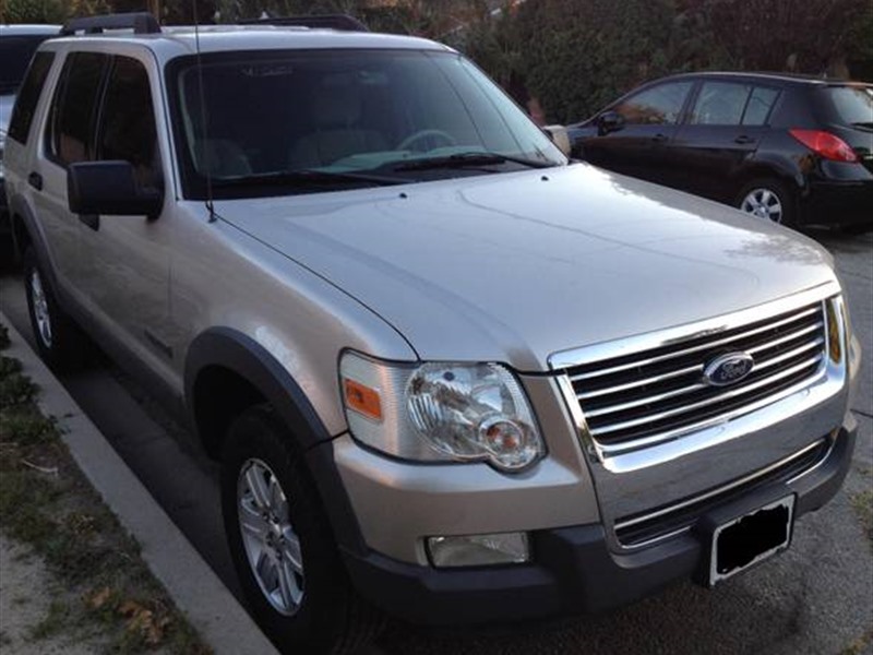 2006 Ford Explorer for Sale by Owner in La Crescenta, CA 91214
