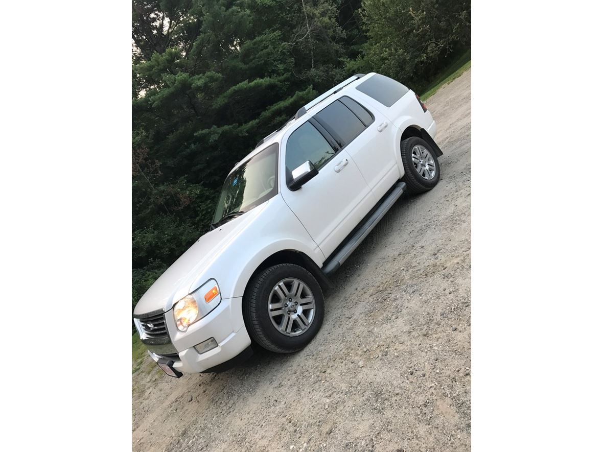 2010 Ford Explorer for Sale by Owner in Gardiner, ME 04345