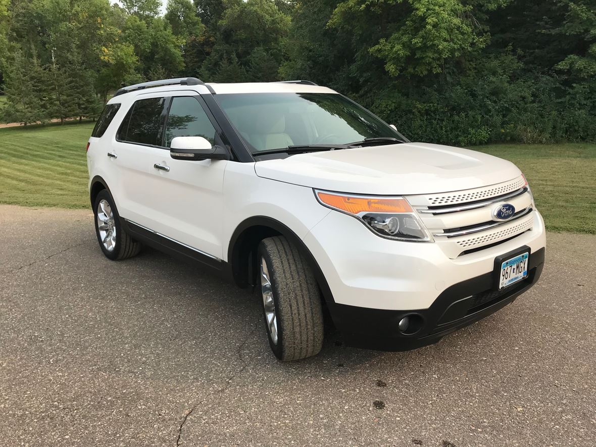 2012 Ford Explorer Limited Anniversary Edition for sale by owner in Mound