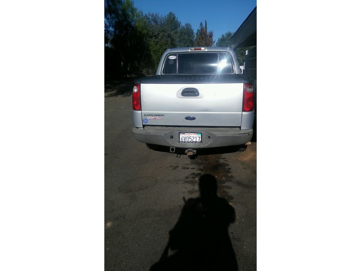 2002 Ford Explorer Sport Trac for sale by owner in Fallbrook
