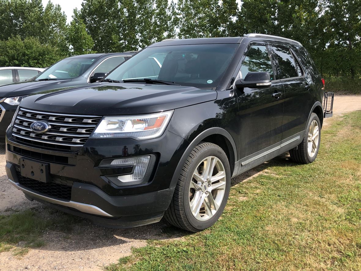 2016 Ford Explorer XLT for sale by owner in Rapid City