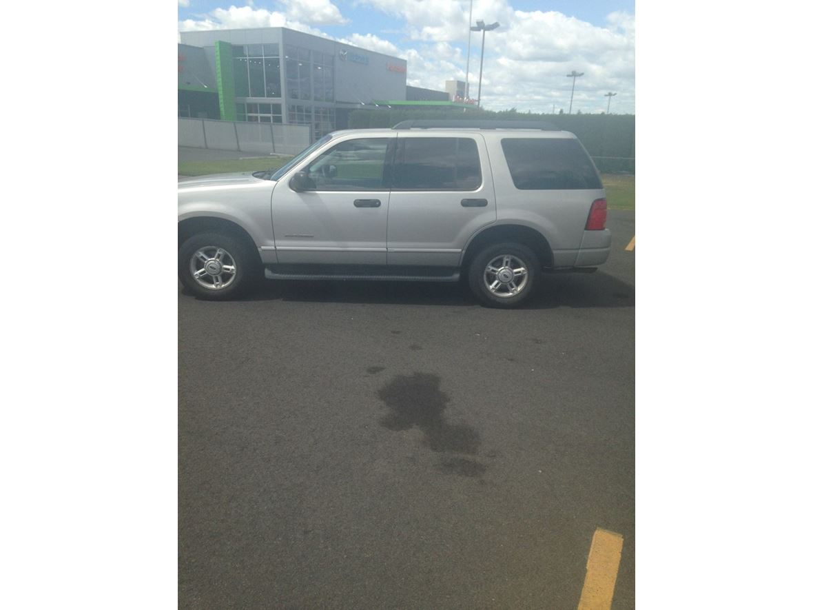 2005 Ford Explorer XLT 4x4 for sale by owner in Spokane