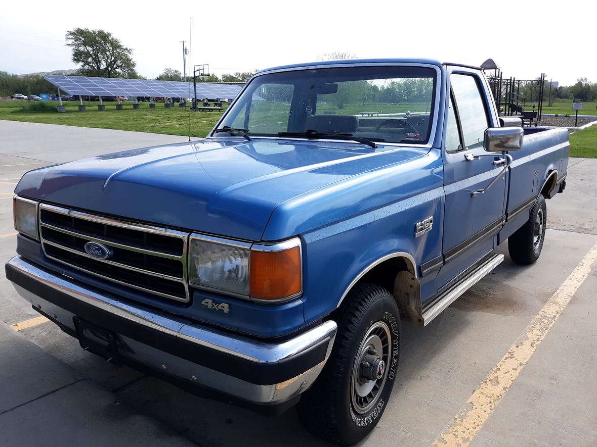 1989 Ford F-150 for sale by owner in Willard