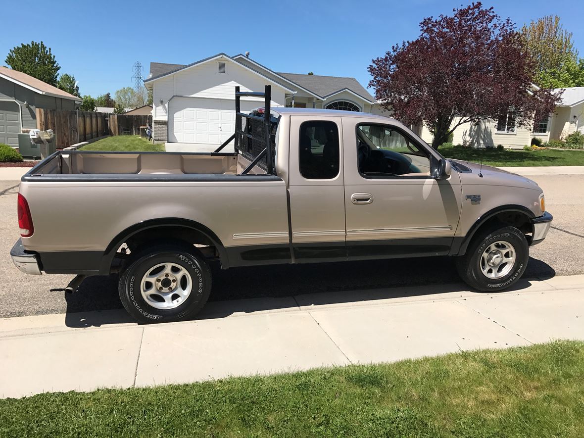 1998 Ford F-150 for sale by owner in Boise