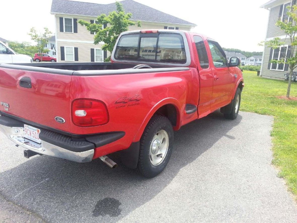 1998 Ford F-150 for sale by owner in Seekonk
