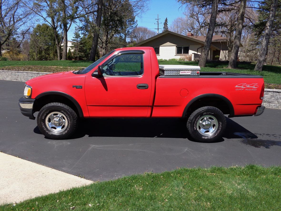 2000 Ford F-150 for sale by owner in Rochester