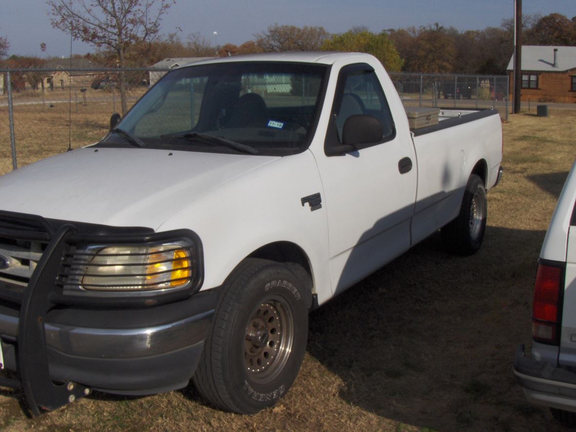 2001 Ford F-150 for sale by owner in Azle