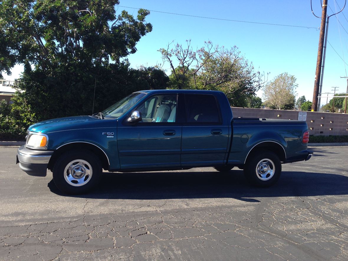 2001 Ford F-150 Supercrew for sale by owner in Irvine