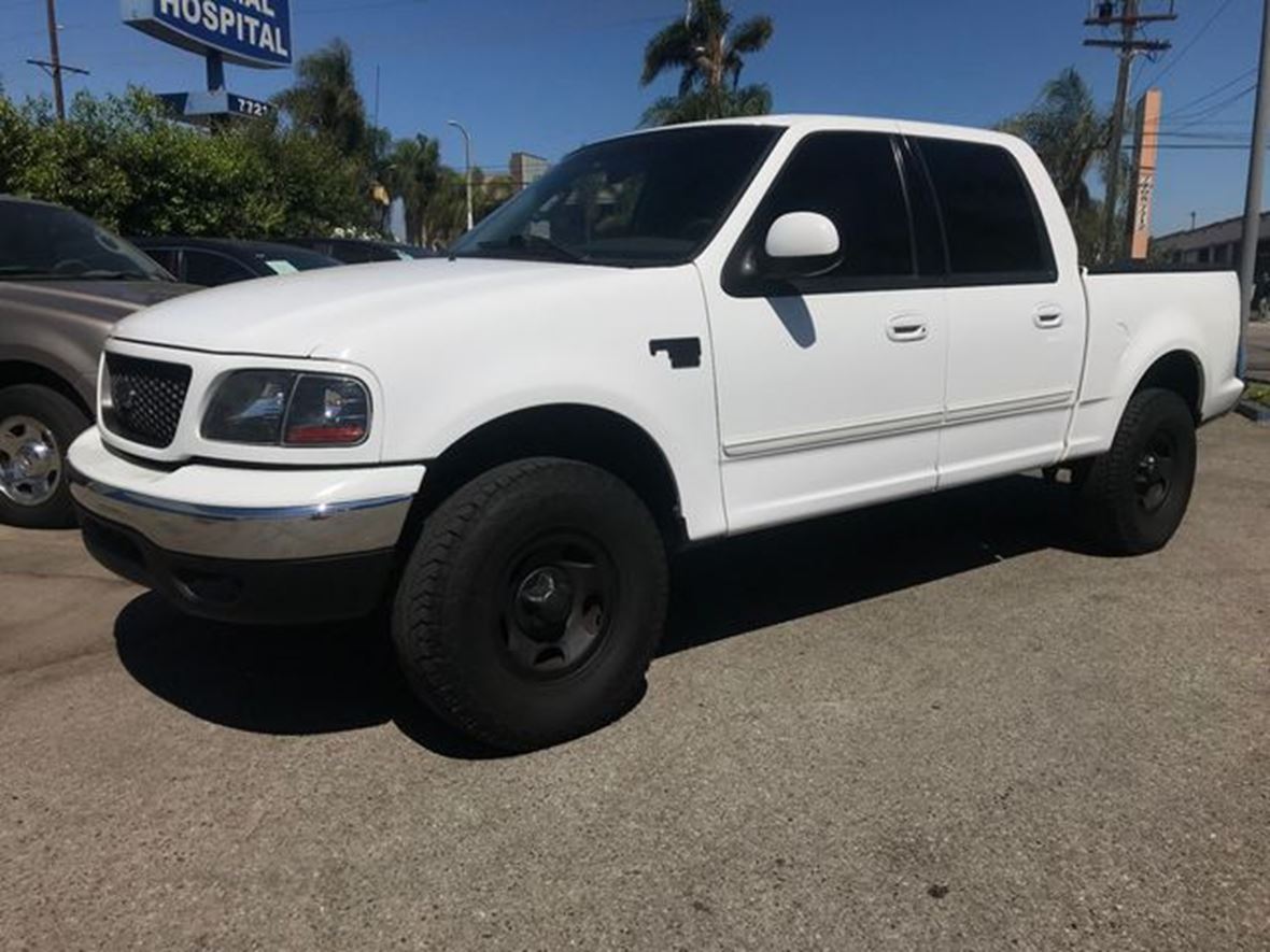 2003 Ford F-150 Supercrew for sale by owner in Van Nuys