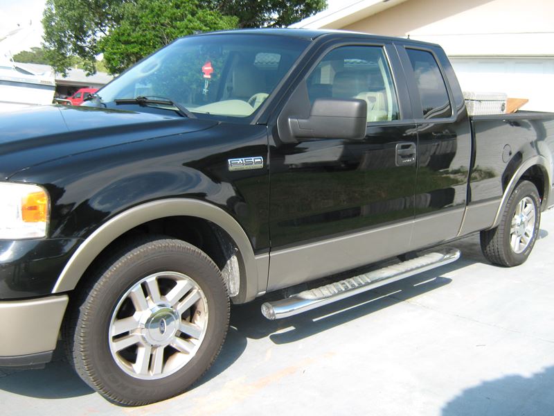 2006 Ford F-150  Lariat Supercrew for sale by owner in Port Richey