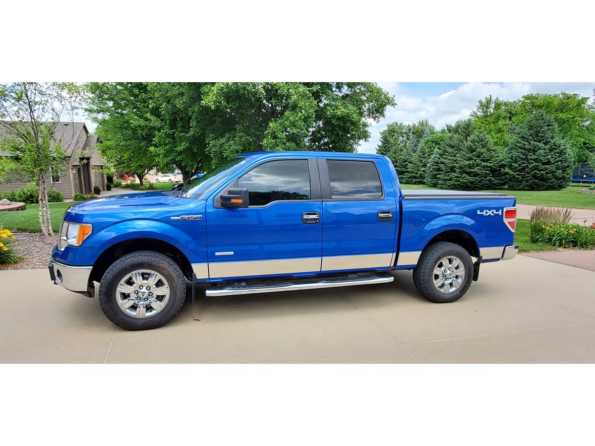 2011 Ford F-150 Supercrew for sale by owner in Sioux Falls