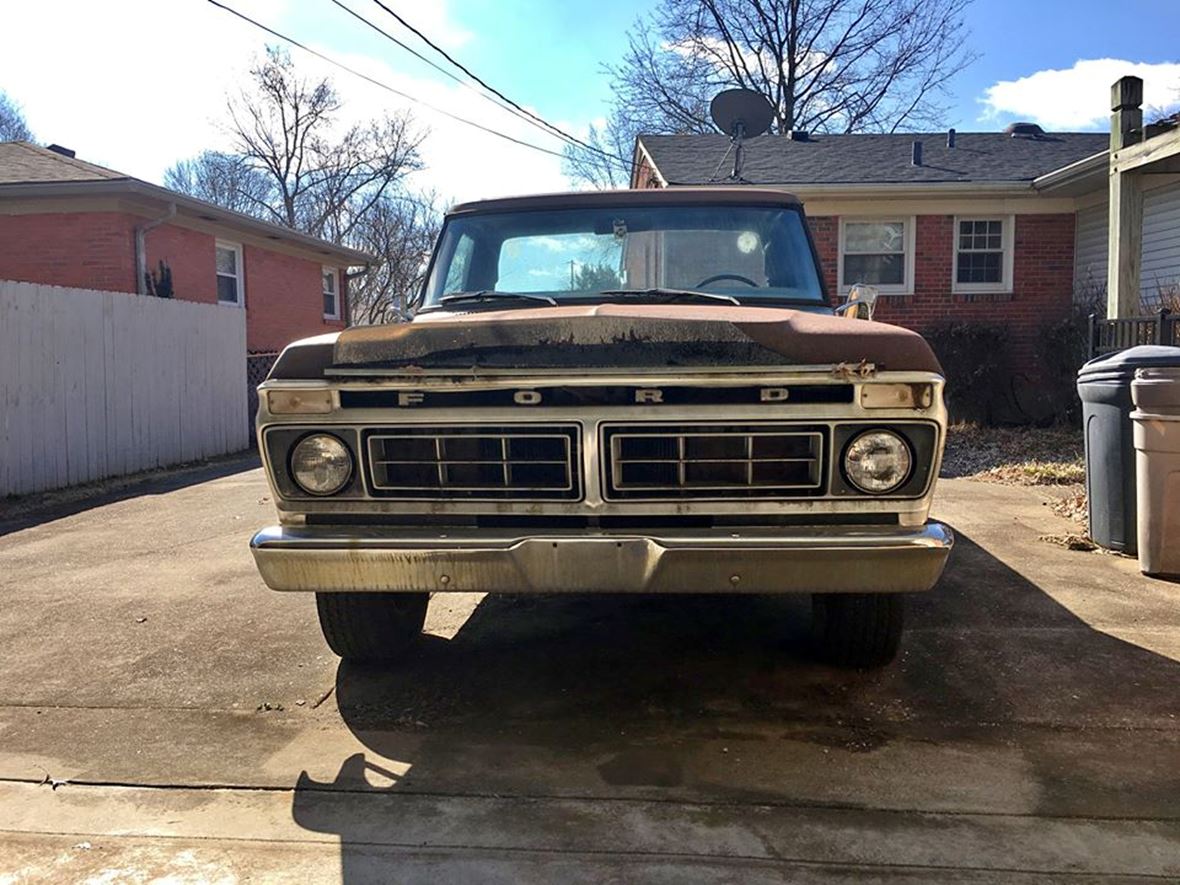 1976 Ford F-250 for sale by owner in Louisville