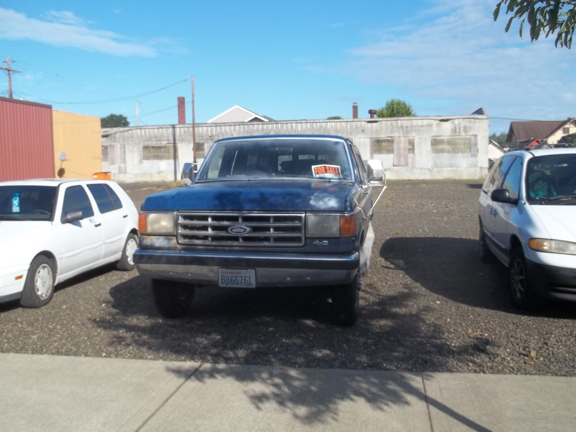 1987 Ford F-250 Super Duty for sale by owner in Hoquiam