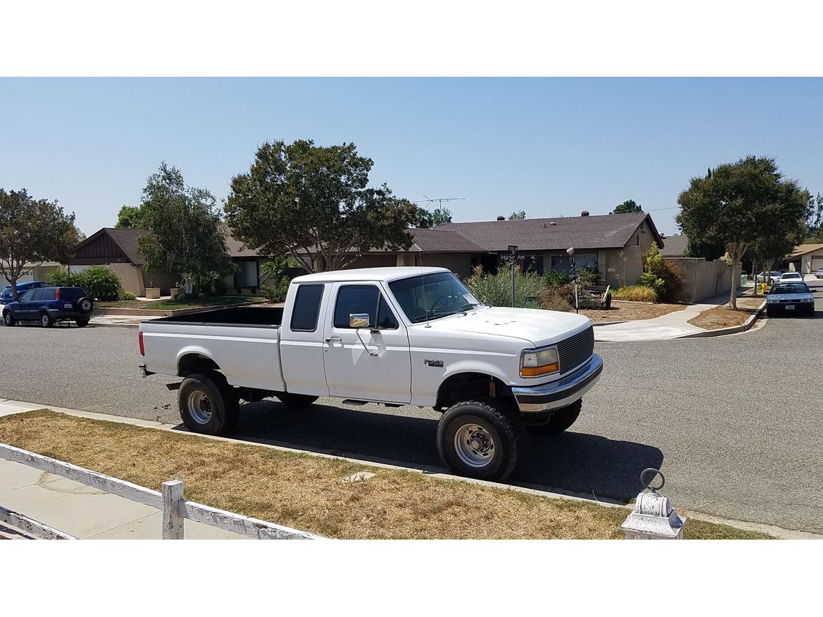 1993 Ford F-250 Super Duty for sale by owner in Simi Valley
