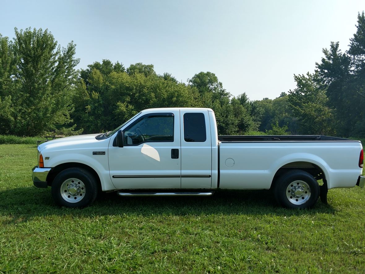 1999 Ford F250 Super Duty Classic Car Centerville, SD 57014