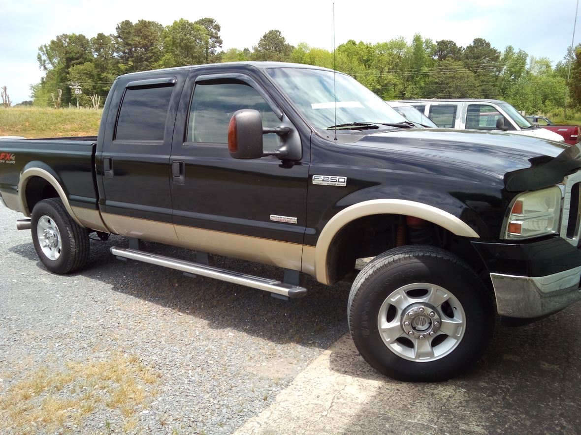 2006 Ford F-250 Super Duty for sale by owner in Norwood