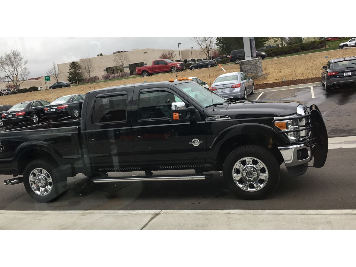 2013 Ford F-250 Super Duty Lariat for sale by owner in Schofield