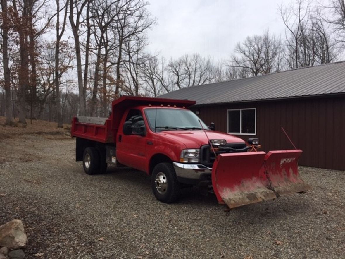 2002 Ford F350 Super Duty by Owner in Manitou Beach, MI 49253