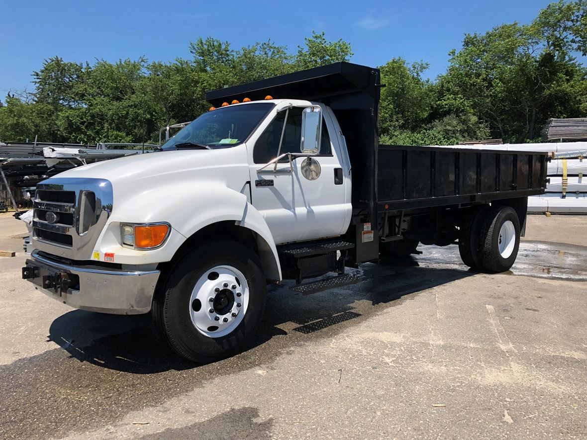 2006 Ford F-650 Diesel for sale by owner in Ridge
