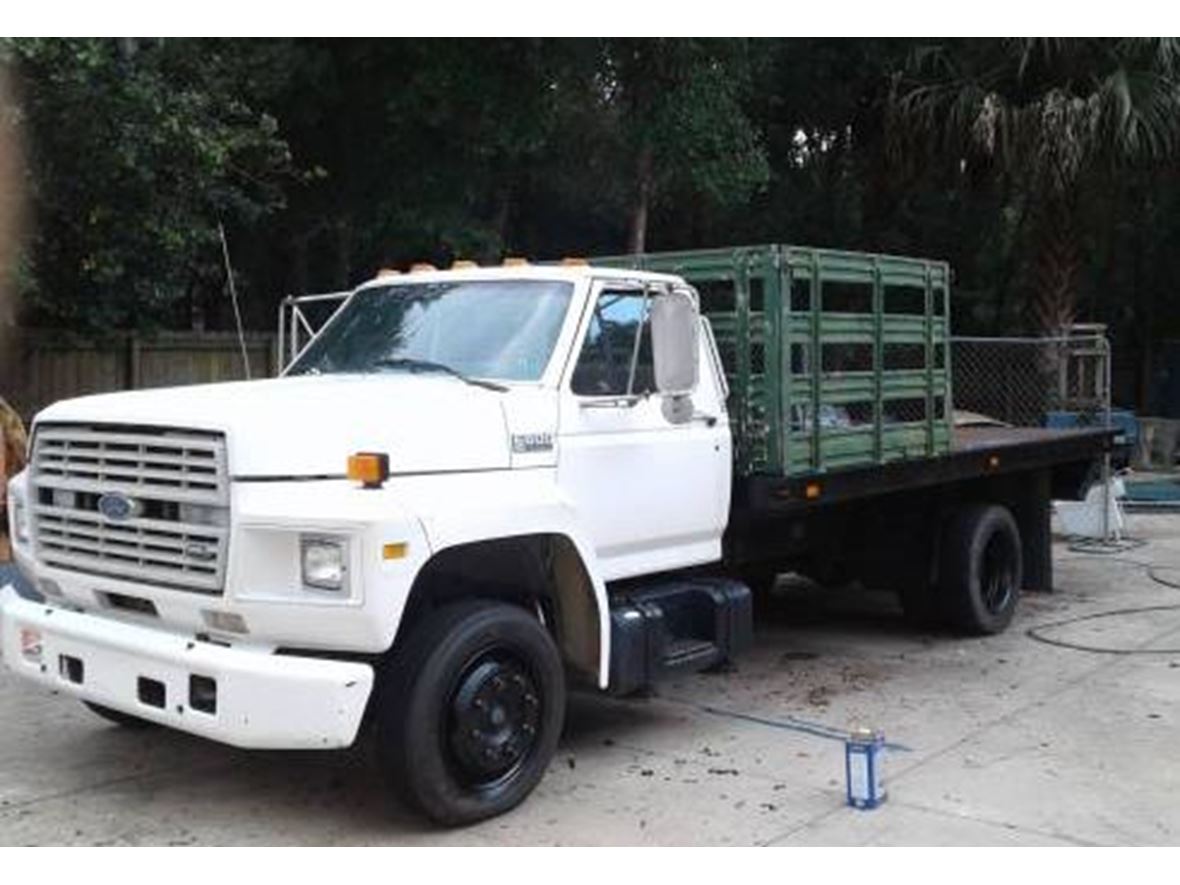 1991 Ford F-650 Super Duty for sale by owner in Deland