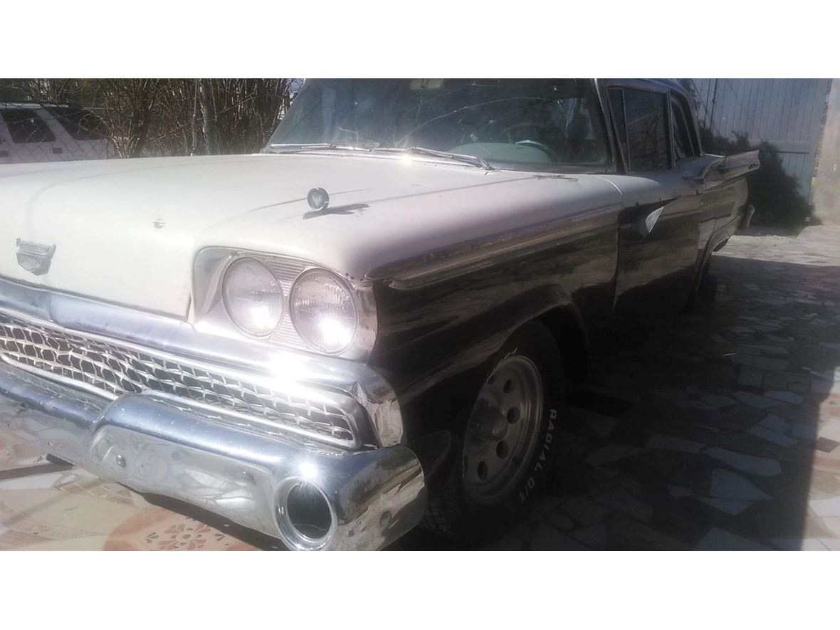 1957 Ford Fairlane 500 for sale by owner in Eagle Pass
