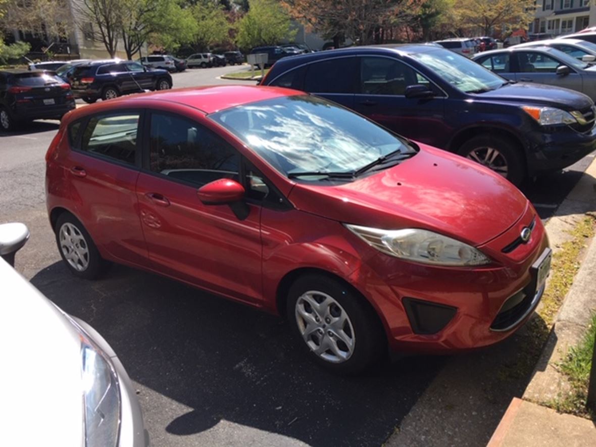 2011 Ford Fiesta for sale by owner in Gaithersburg