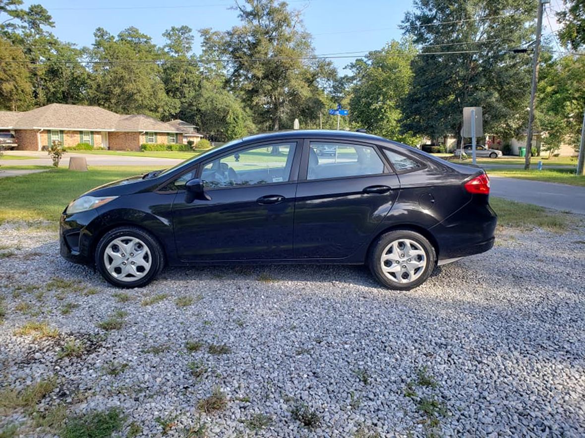 2013 Ford fiesta for sale by owner in Mandeville