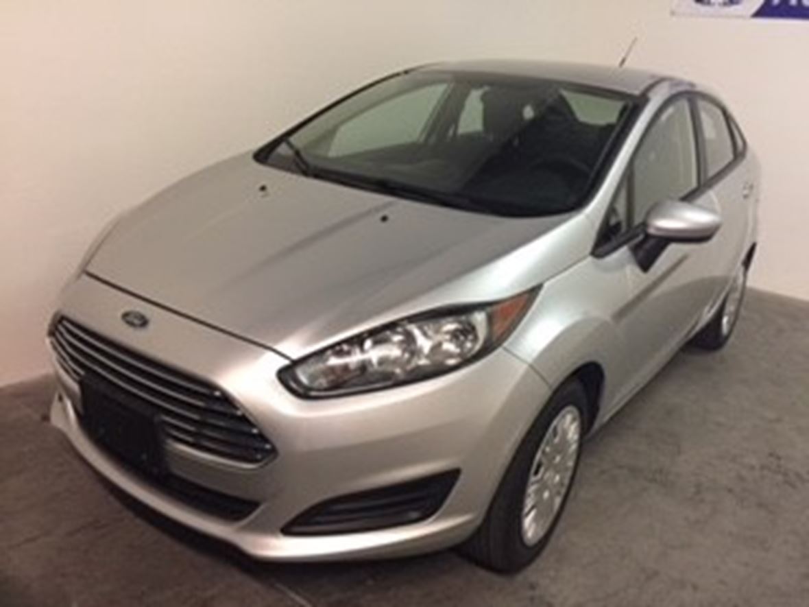 2014 Ford Fiesta for sale by owner in Tempe
