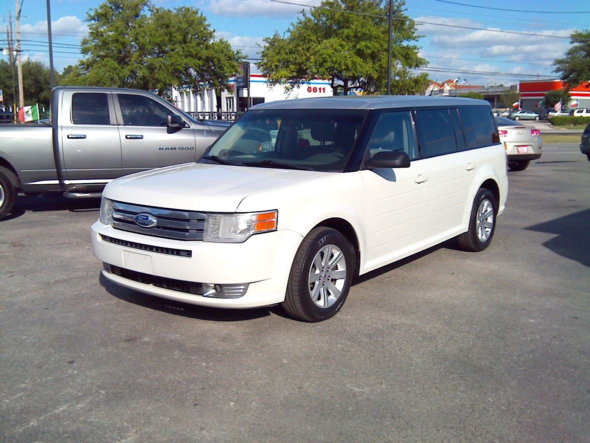 2011 Ford Flex for sale by owner in Houston