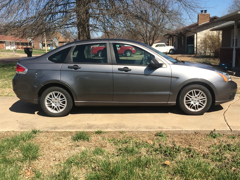 2011 Ford Focus for sale by owner in MONETT