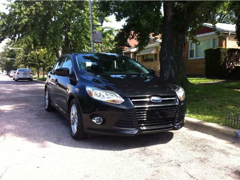 2012 Ford Focus for sale by owner in Chicago