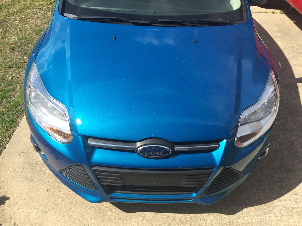 2012 Ford Focus for sale by owner in Fuquay Varina