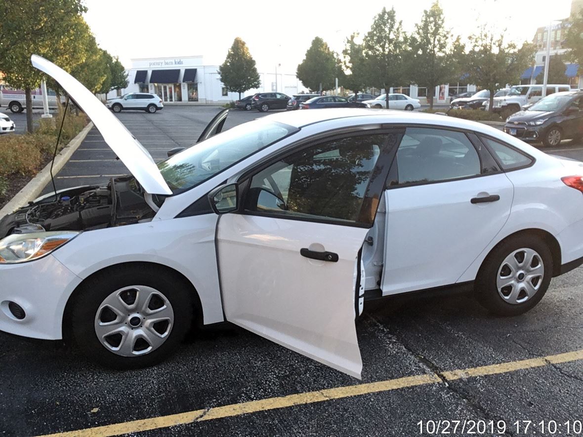 2012 Ford Focus for sale by owner in Chicago