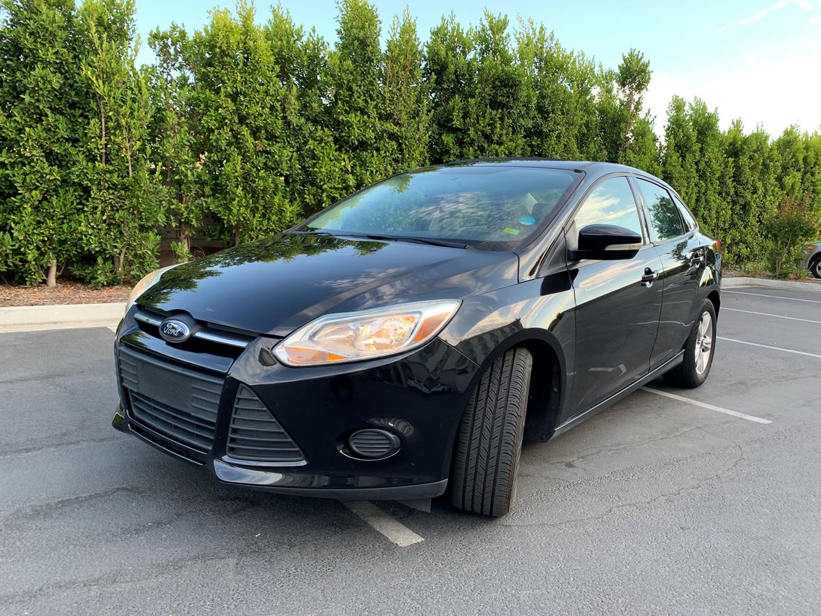 2013 Ford Focus for sale by owner in El Monte
