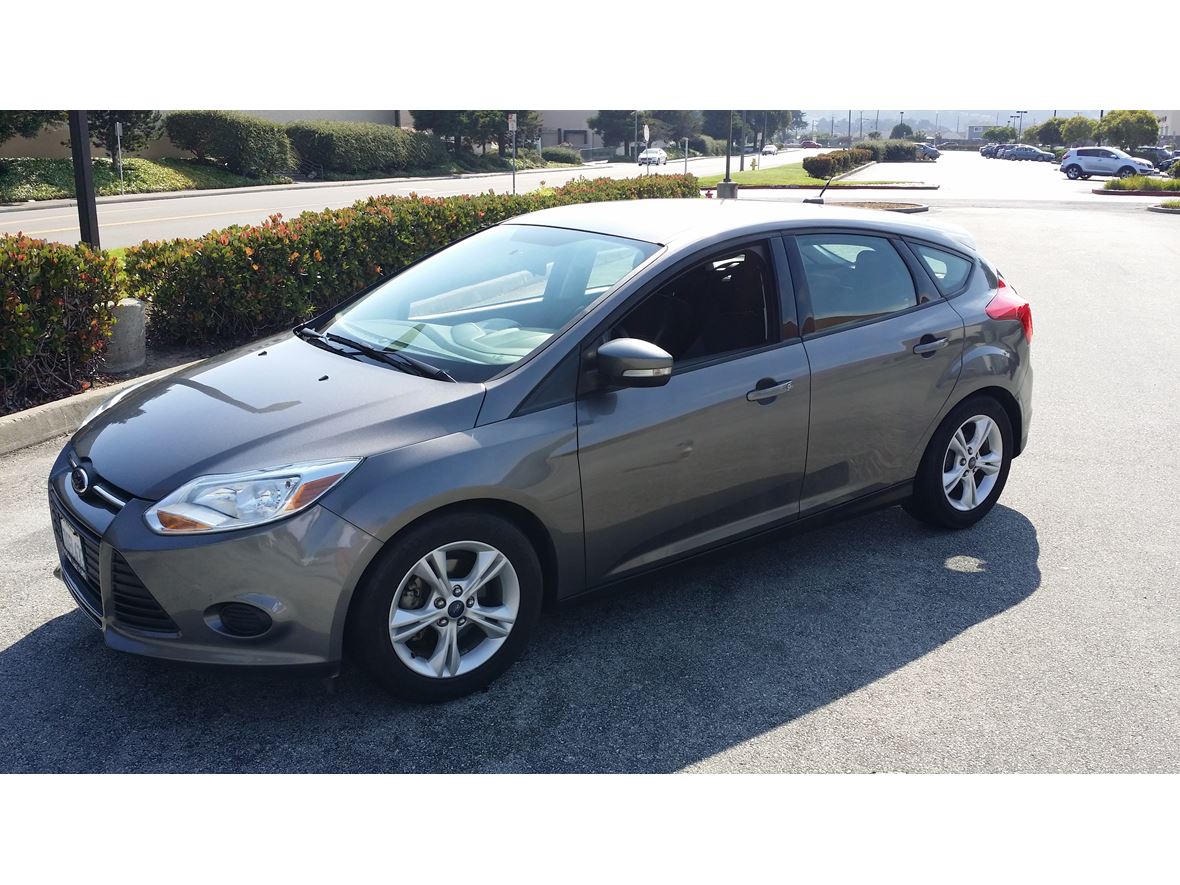 2014 Ford Focus for sale by owner in San Bruno