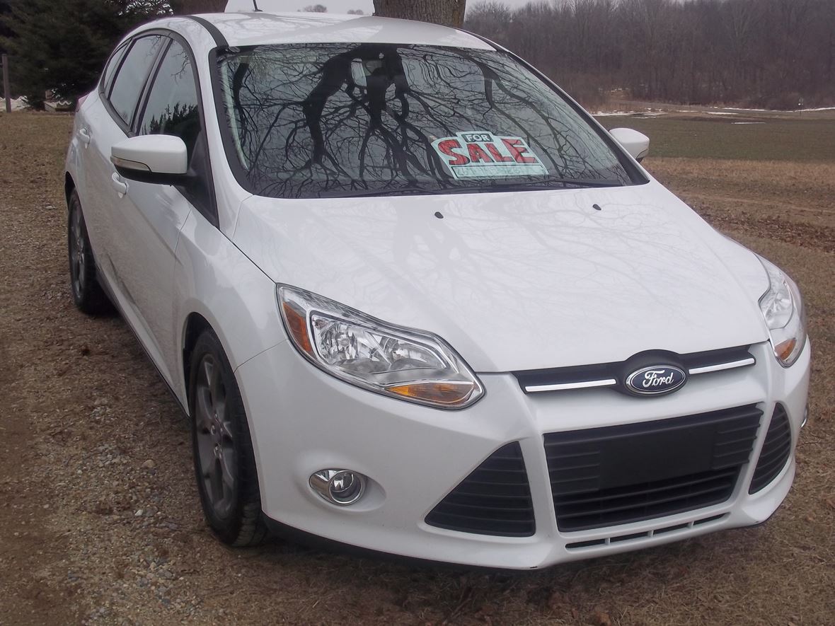 2014 Ford Focus for sale by owner in Benton Harbor
