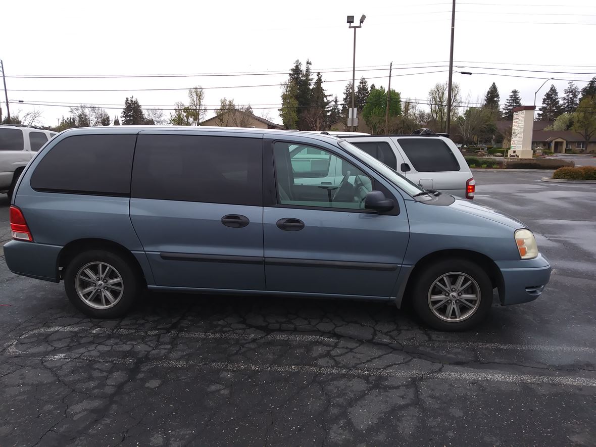 2004 Ford Freestar for sale by owner in Modesto