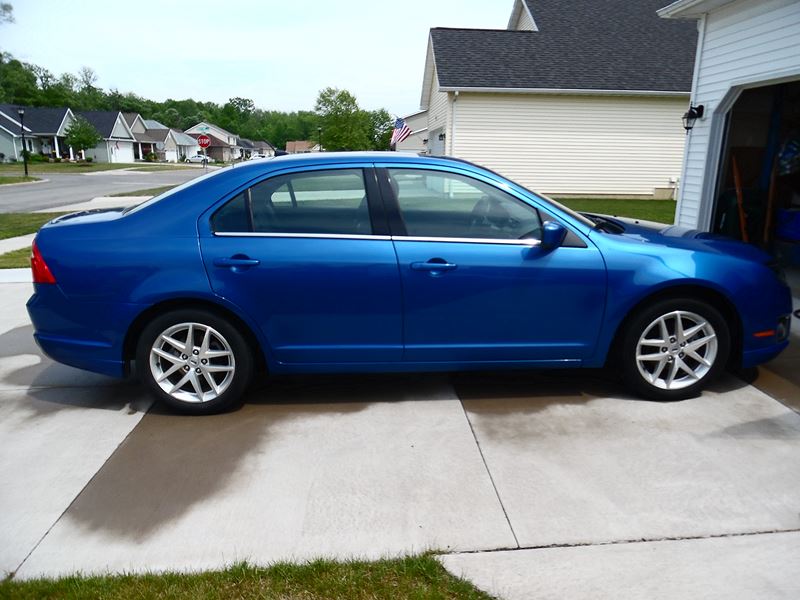 2012 Ford Fusion for sale by owner in North Tonawanda