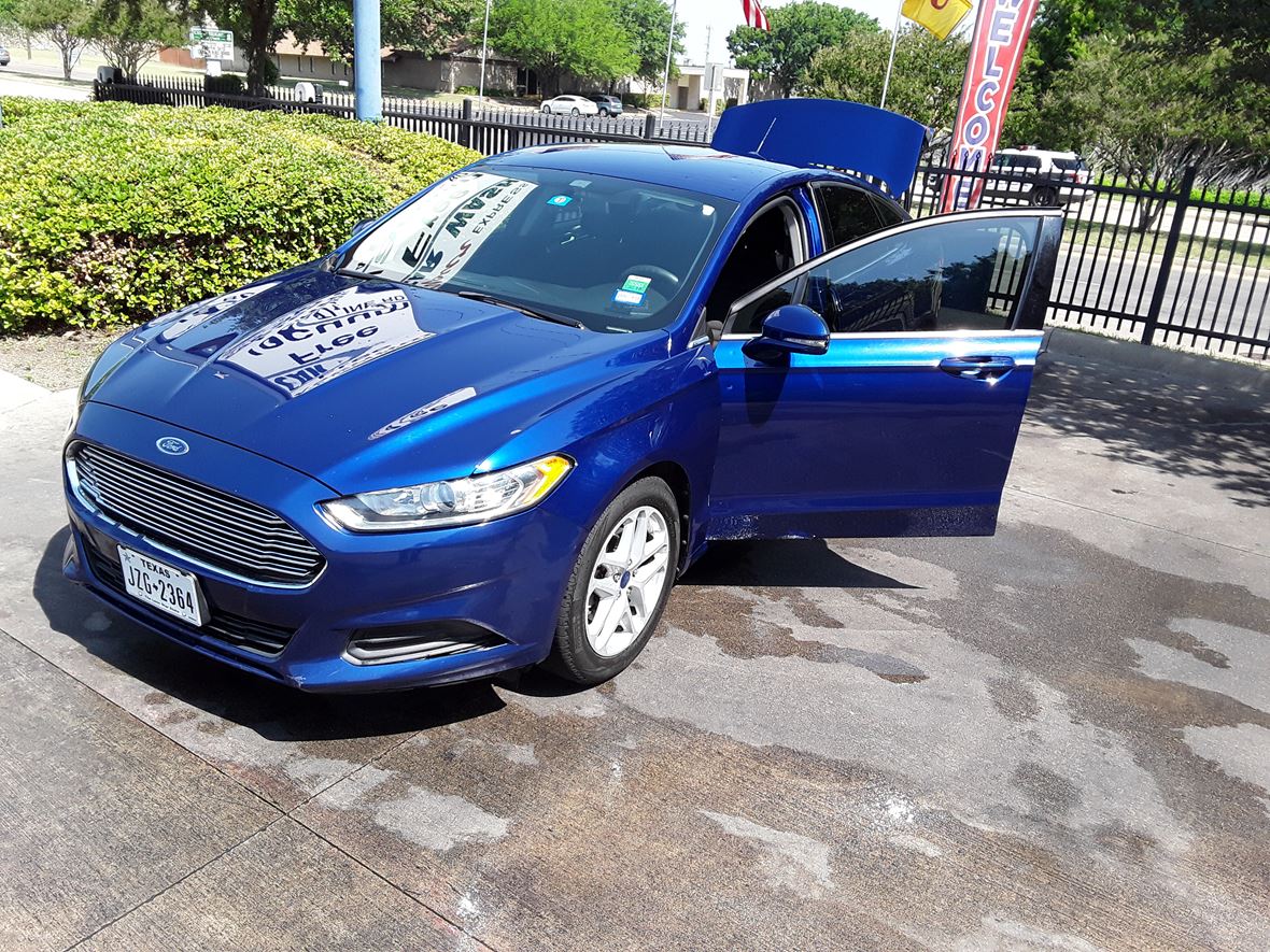 2013 Ford Fusion for sale by owner in Cedar Hill