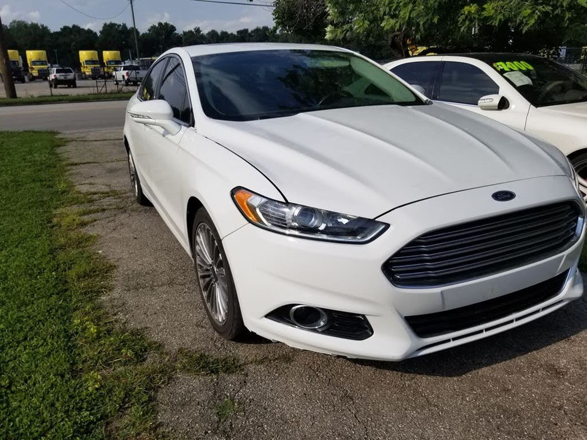 2013 Ford Fusion for sale by owner in Indianapolis