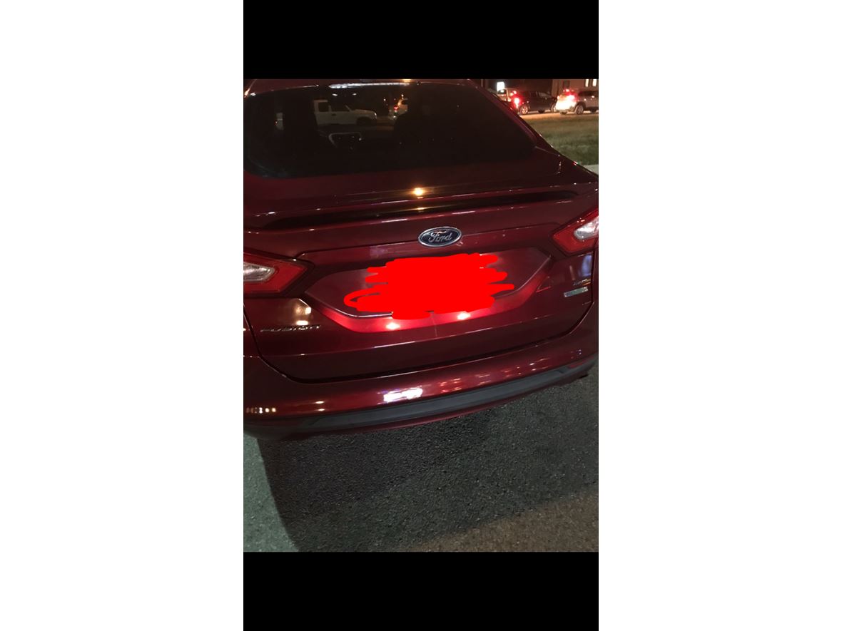 2014 Ford Fusion for sale by owner in Davenport